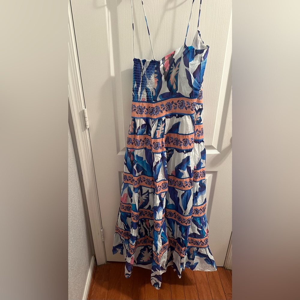 FARM Rio FOLIAGE Midi Dress, Blue and white Brand New With Tags, has beats - Picture 8 of 15
